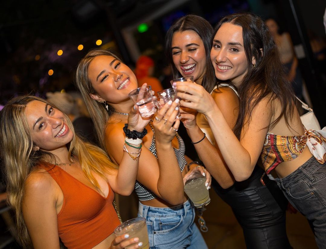 Bottle Service Pacific Beach | Mavericks Beach Club | San Diego